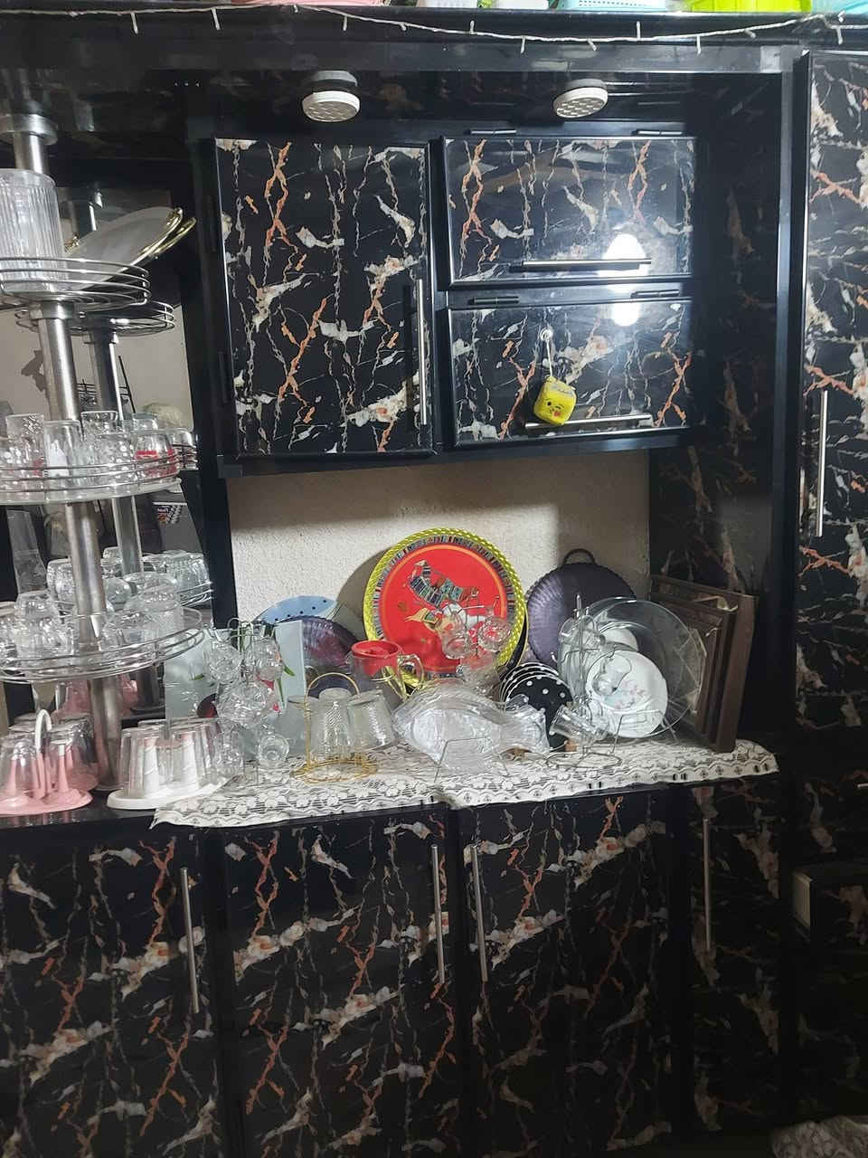 السلام عليكم  كاونتر لبيع نضافته٧٠ بالميه المكان بغداد الشعب سعر٢٥٠وبيه مجال بسيط ***********خط واتساب
