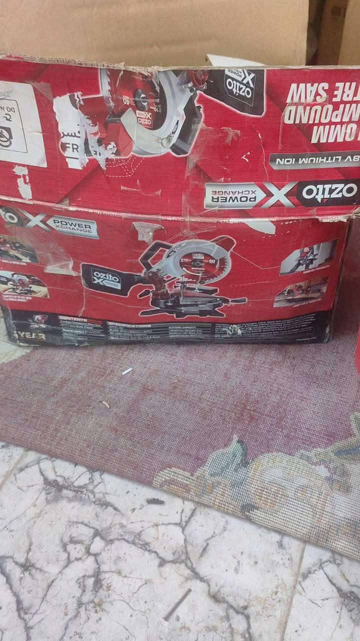 السلام عليكم دريل همر مع كتر شحن استخدام شخصي مع بطاريه 4 امبير وشاحنه بغداد البياع
220 الف لا يوجد توصيل
*********** واتساب
