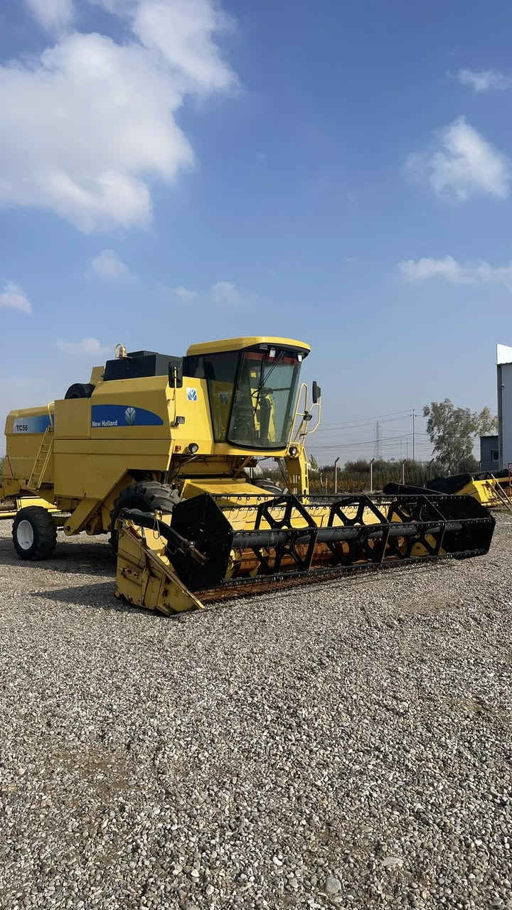 للبيع TC56مستعمل اوروبي بمونوزل دبل درام هادرو موديل 2006 تبلة 20فوت مكان اربيل ***********واتساب
