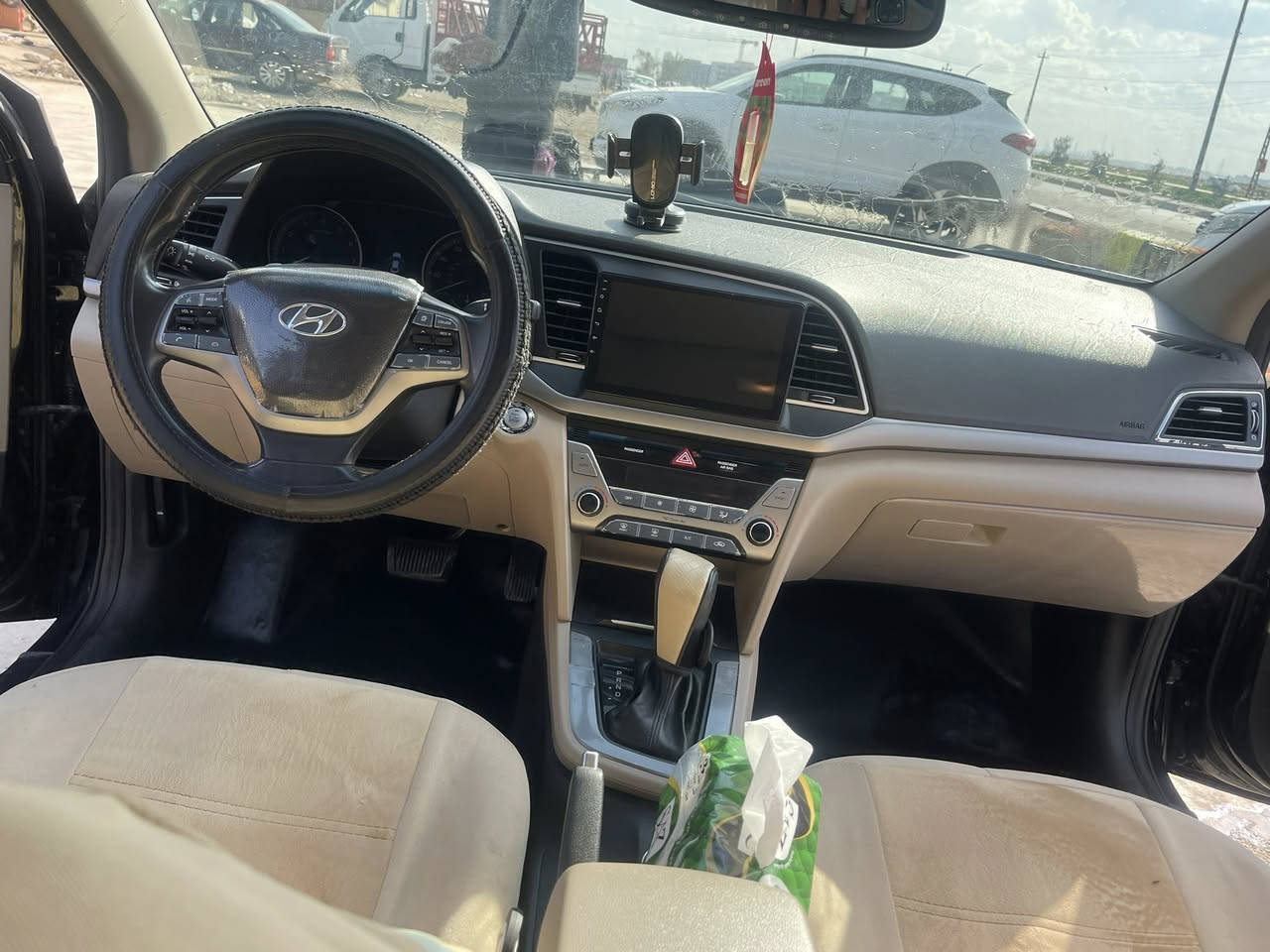 السلام عليكم
الانتره 2018للبيع فول مواصفات أمريكي ضررها بوند بدون دواخل 

***********

***********

السعر 135
