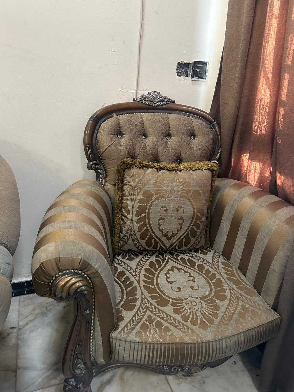 السلام عليكم
عندي تخم للبيع خشب زان اصلي نظيف مالي اي ضرر للاستفسار التواصل على الخاص


**إذا كنت صاحب هذا الإعلان وتريد حذفه لأي سبب، رجاءا أرسل رسالة إلى الدعم الفني**