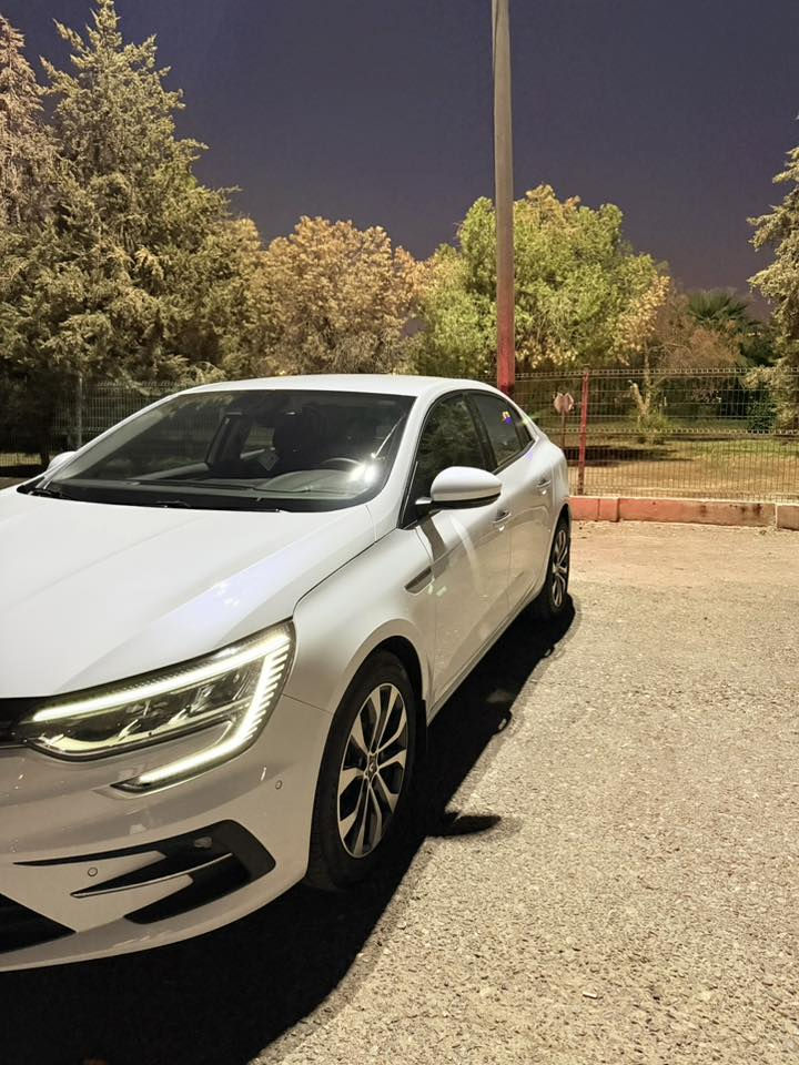 رينو ميجان 4 موديل 2023 خليجي كلين بدون ضرر كير و محرك بشرط رقم سليمانيه   محرك 1.3 توربو
مواصفات السيارة
داخل لونين
كشنات جلد
LED لايت
اوتو بارك
هاند بريك بصمة
اوتو هولد
تحديد مسار
تنبيه خروج من المسار
بصمة
مري شفط
عداد شاشة ديجتال
اضائة بالبيان متغير 7 الوان
انظمة قيادة
التحكم بألوان الشاشة وداخلية السيارة
تبريد قطعتين
السيارة فول مواصفات وبيها بعد مواصفات كثير الممشى ٣٩ الف 
سعر ١٢٥ قفل   
مكان السياره اربيل اربيل 
رقم واتساب
***********
