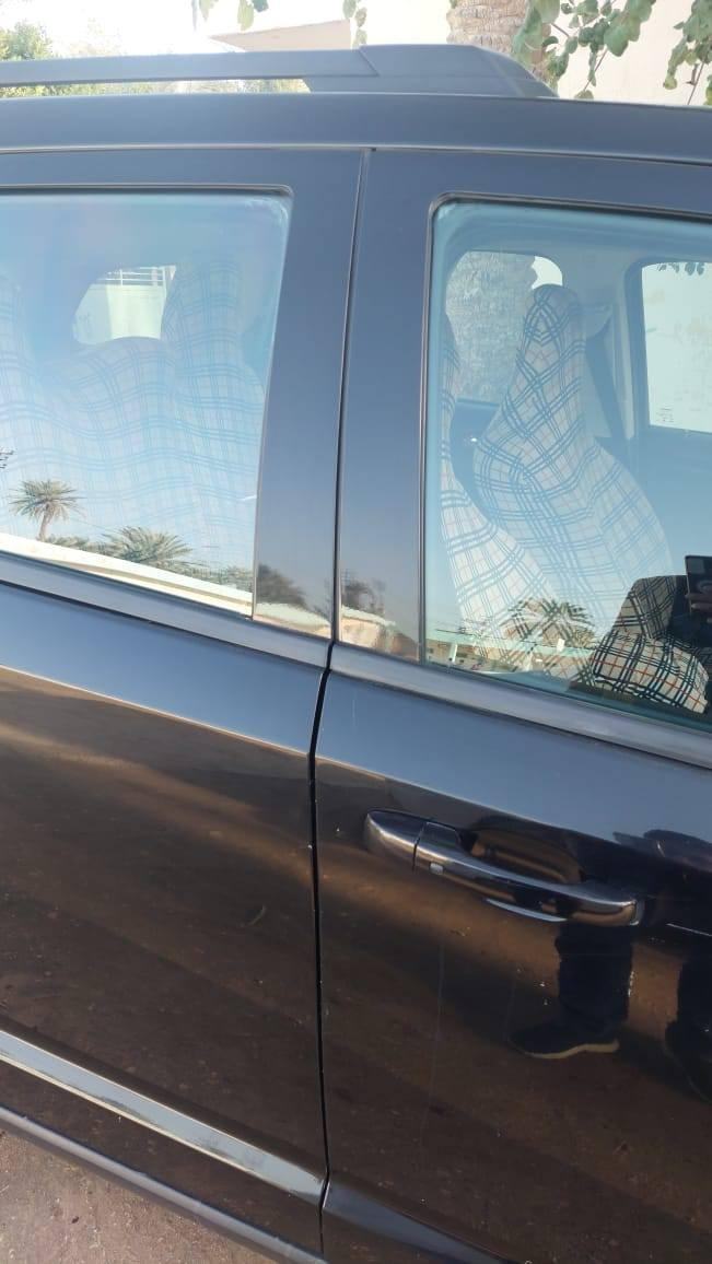 للبيع...للبيع
دوج جورني موديل 2018 
سياره 4 سلندر 
رقم بغداد انكليزي تحويل مباشر 
حادثها جاملغ ايمن وبنيد مبدل نفس اللون 
حدادية امامي والخلفي جديده 
تبريد وتدفئة 3 قطع شغال 
شاشة جبيرة 
مكينه وكير بشرط 
سياره مابيه اي نقص 
السعر 140 ورقة وبية مجال 
للاستفسار واتساب ***********
