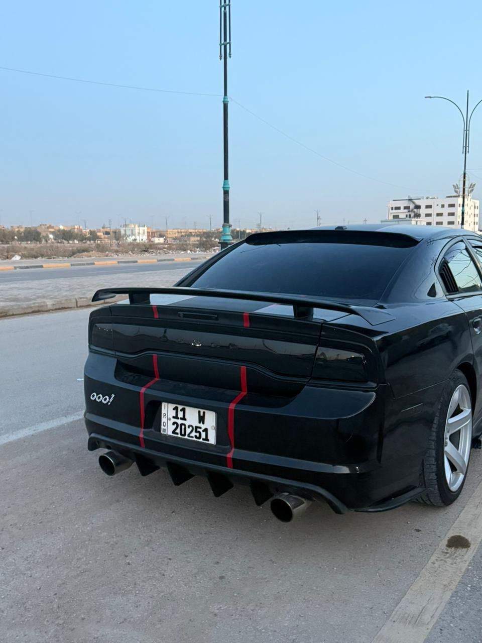 السلام عليكم جارجر ٢٠١٣ RT مكينه ٥٧٠٠ السياره عليه ادامه كامله بلكات ريسنك + شوتة استيل هدرز + هدرز صالنصاتدركة اربي ام تصميم + اكسل قفل افجوج برمبو وكالة + فلنجات SRT شفتات بلستيرن تتدفئه بلكشنات كشنات كهرباىي السياره فول عده الفتحه 
السياره مصبوغه حزام مكاني بغداد سعره ١٣٥ وترهم مراوس 
***********
