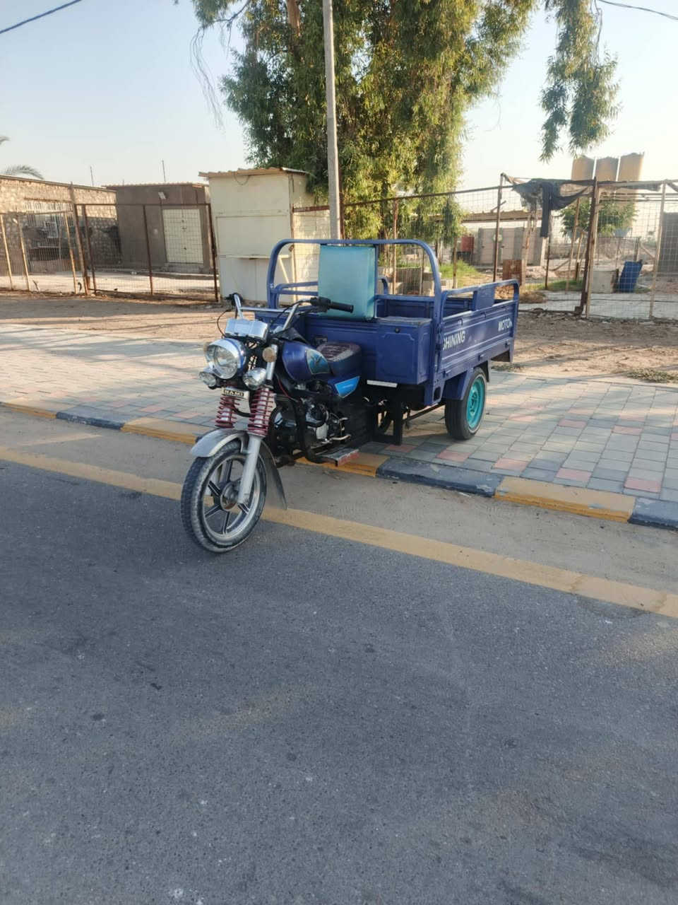 سلام عليكم
ستوته جمره 2022 مكينه 150 ما مفتوحه مكفولة كفاله عامه 
رقم وسنويه بسمي مكاني نجف ما متواجد ع النت 
***********
