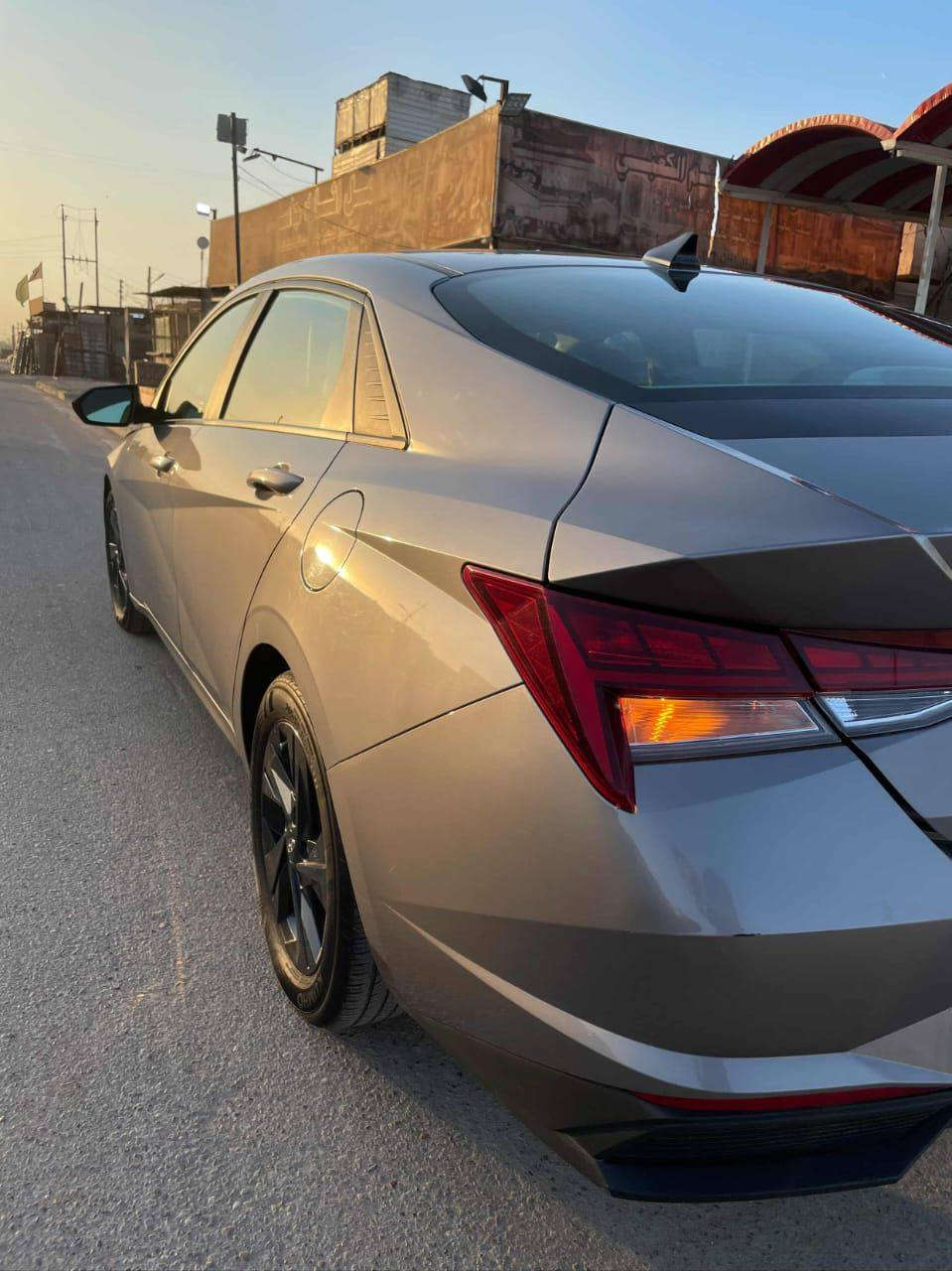 سلام وعليكم
للبيع النترا هايبرد ٢٠٢٣
ماشيه ٣٦
حادث بيبان ثنين وحده مبدل وحده مصلح بجم كبس امامي خلفي قماره  بيه بارد بل تحميل
مواصفات بلو
رادار بصمه نقطه عمياء كشنات هيتر تشغيل عن بعد
سعر ١٥٠
سنويه بسمي
عنوان بغداد زعفرانيه
***********
