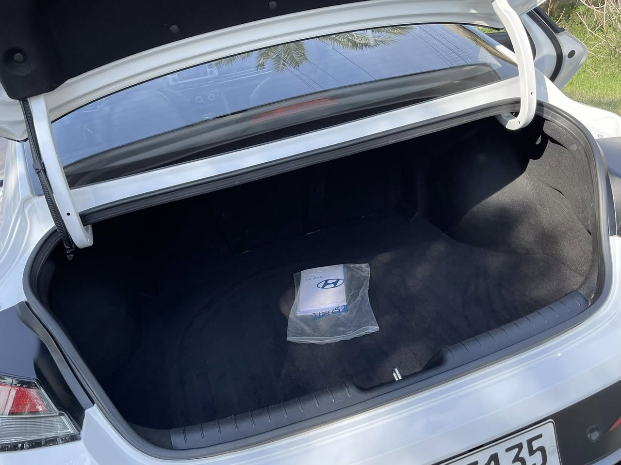 سلام وعليكم 
النتراااا  
موديل ٢٠٢٥
فول مواصفات 
كفاله عامه 
رقم اربيل تحويل ثاني يوم 
باسمي السياره 
سلايد 
حساسا اميايه خليفه 
كامره خلفيه 
هندبريك دكمه  
اوتو هولد 
٤ انطمه قياده 
يكو 
كانفورت
سبورت 
سمارت 
 مانع انزلاق 
حساس  تاير 
مري كهرباء 
تحكم سترين جهتين 
سلايد 

ماشيه السياره ١٨ الف  بحاله زيرو 
سياره جديده 
العنوان بغداد العامريه 
السعر ١٤٩ ورقه 
الهاتف  ***********
