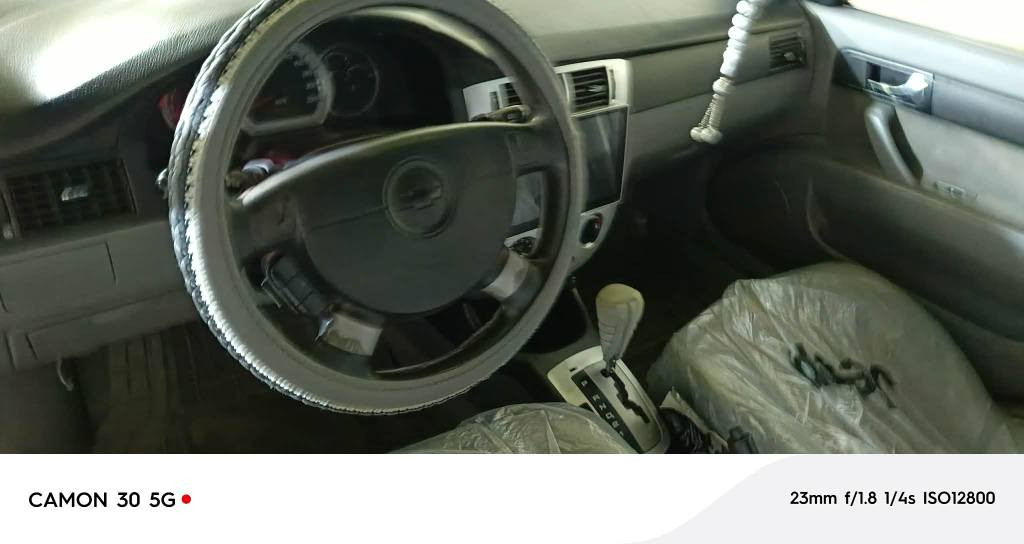 سلام عليكم سيارع اوبترا موديل 2012 خليجي شاشه جبيره كير اوتماتيك رقمها بغداد جديده سياره  للبيع وباقي تفاصيل الاتصال ع الرقم ***********
