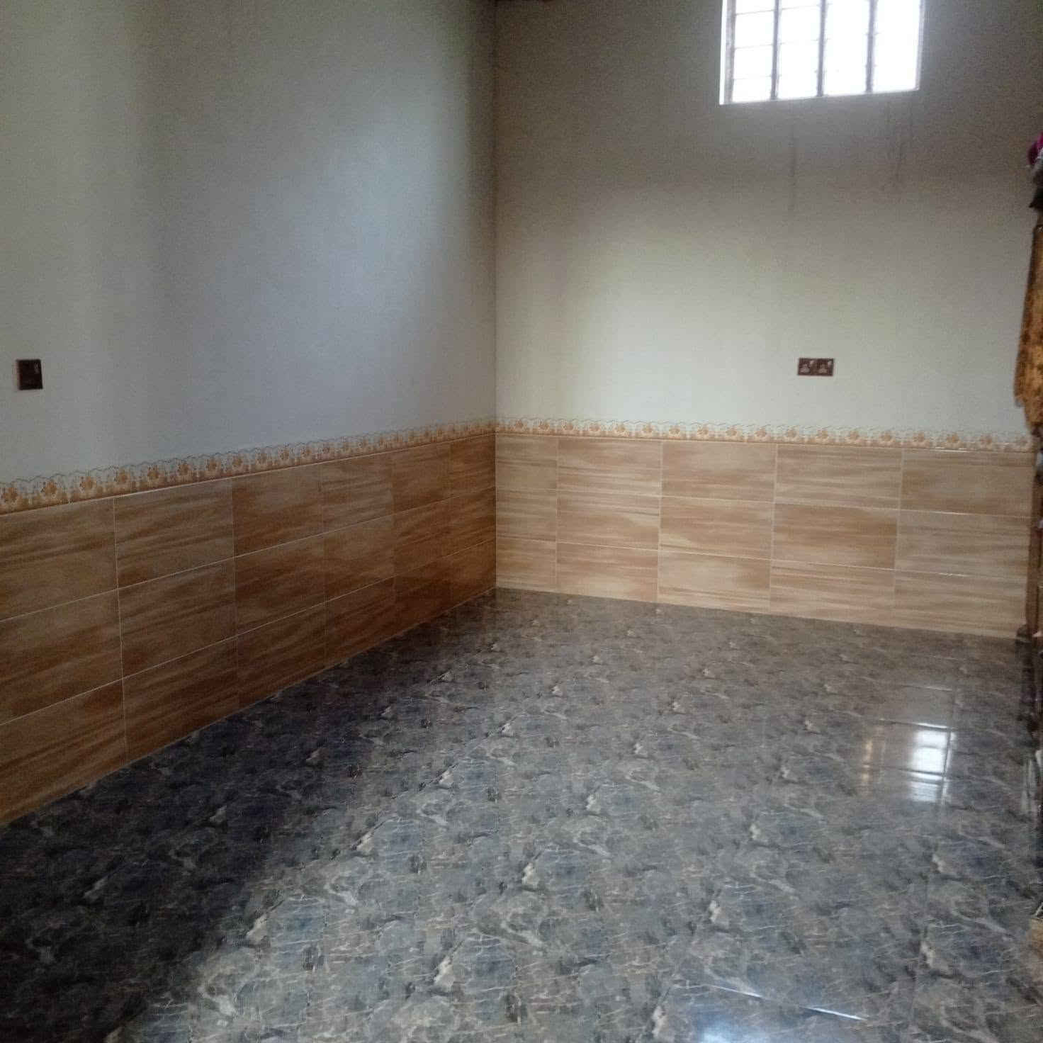 السلام عليكم بلعلم بيت البيع بحي الجامعه النبراس البيت150متر ولقطعه400 الاتصال***********
