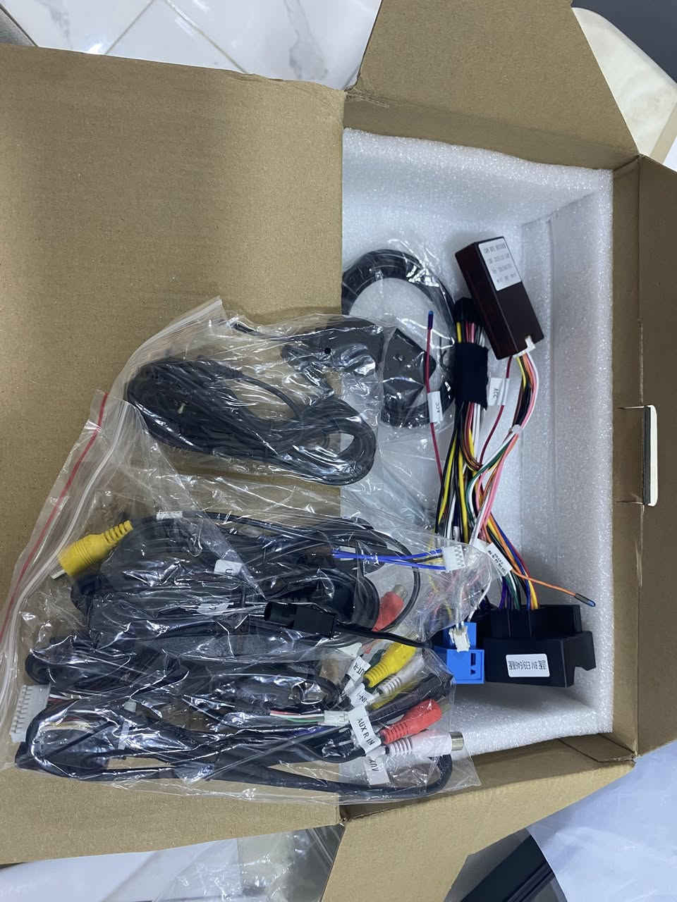 شاشه أندرويد شكل البلاد 
مواصفات فول واحد ع واحد اعلا مواصفات بيها 
وماكو منها بالسوك الجناي يعرفها كلش زين 
استيراد خاص ع حسابي جايبها من بره 
معالج ثماني النواة اعلا معالج 
رام 128 
كامله هي وملحقاتها 
السعر 450 الف


**إذا كنت صاحب هذا الإعلان وتريد حذفه لأي سبب، رجاءا أرسل رسالة إلى الدعم الفني**