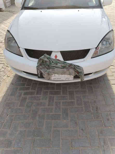 السلام عليكم لانسر مدير 2011 سياره شركه تخم تاير باتري الجديد ماكينه كير مقفول سيارهه بها اربع قطع سياره متواجده بغداد  رقم السياره ديالى والسنويه باسمي سعر السياره 79 بها مجال شيء قليل*********** ابو حمودي
