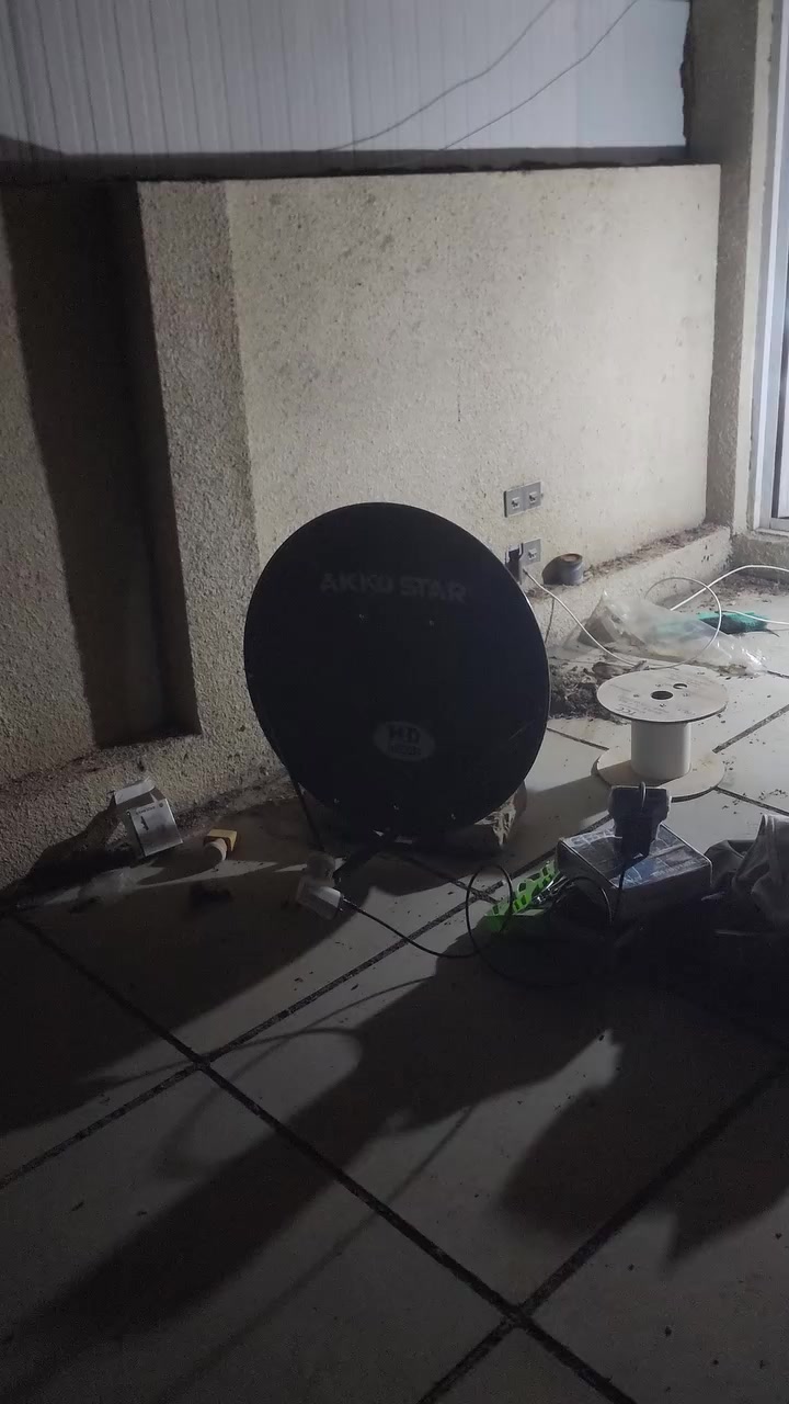 سلام عليكم ورحمة الله وبركاته 🙋‍♂️
اليوم جان عدنه تنصيب في منطقة الاطباء ع قمر نيل سات و والاشارة جيده جدا ✅️
تنصيب الصحون الأرضية والجدارية وشبكات الارضية 📡📡📡
لكافة الأقمار الغربية والشرقية 🛰🛰🛰
تنصيب كافة التلفزيونات البلازما 🖥🖥🖥 
نعمل لبعض من المناطق 
العامرية 👈🏼 الخضراء 👈🏼 غزالية 👈🏼 حي الجامعة 👈🏼 حي حطين 👈🏼 حي العدل 👈🏼 حي الجهاد 👈🏼 حي العامل 👈🏼 حي العباس 👈🏼 حي الحسين 👈🏼 حي الأطباء 👈🏼 الملحانية 👈🏼 الرفاق 👈🏼 الأساتذة 👈🏼 الشارقة 👈🏼 المسائلة والعدالة 
اتصل و تدلل 
رقم الموبايل : ***********
