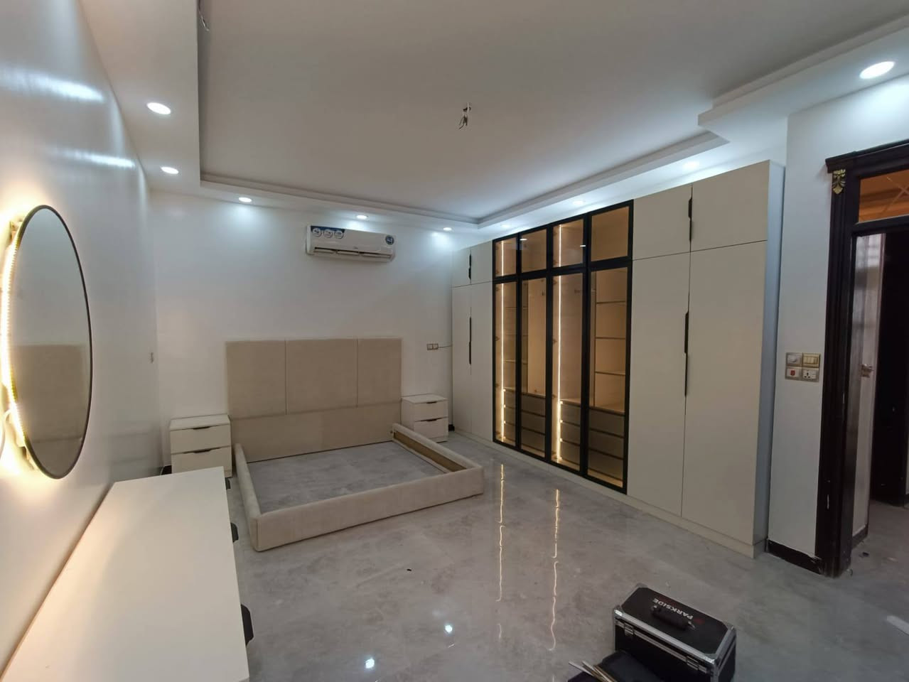 مساء الخير بنات تابعو هذا النجار من صلاح الدين يشتغل لكلشيء كاونترات وغرف نوم وشغله درجةاولى


**إذا كنت صاحب هذا الإعلان وتريد حذفه لأي سبب، رجاءا أرسل رسالة إلى الدعم الفني**