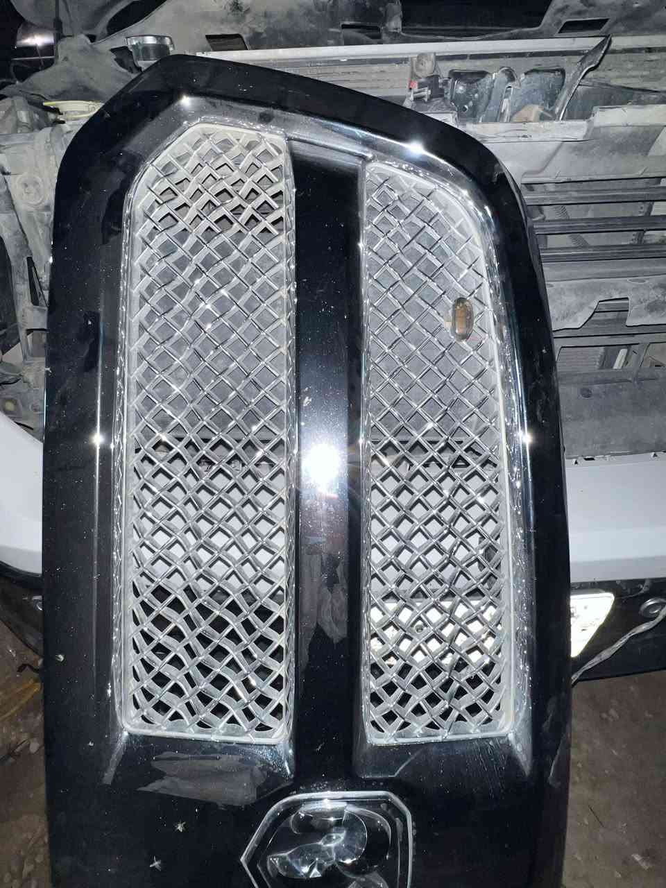 السلام عليكم شباك رام كلاسك جديد مآبي أي تاثيرات لا مكسور لا ملحوم  مكان حله بابل  السعر:150 وهم مراوس شكل جديد***********
