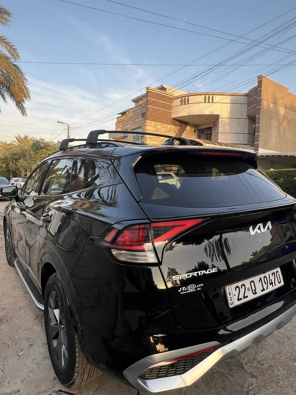 سلام وعليكم ورمضان كريم ❤️ 

للبيع / كيا سبورتج 2023 فول 1/1 📌 
رقم اربيل الدولي الجديد 
حادثها جاملغ السايق وربع من البنيد 
مكينه 2500 GDI 
سقف بانوراما 
ماشيه 81 الف مايل 
لون اسود ملكي  
شاشه كبيره مزدوجه 
تشغيل عن بعد 
رادار امامي 
رادار خلفي 
نقط عمياء 
تدفئة بالستيرن 
اشاير بالمري 
كشنات جلد 
كشنات كهربائي 
خزن ميموري كشن سايق 
 بصمة ابواب 
نظام ترحيب الابواب 
قيادة ذاتيه 
صندوك كهربائي 
لايتات لد 
بكلايت لد 
هيترات بالكشن 
قطعتين تبريد 
تبريد بيانو 
فور ويل 4X4 
ايقاف ذاتي اوتو استوب 
اوتو هولد 
نظام منحدرات 
شحن وايرليس 
كشافات 
سستم صوت شركة هارمن 

السعر 197$ 🔥🔥🔥 وبي مجال


**إذا كنت صاحب هذا الإعلان وتريد حذفه لأي سبب، رجاءا أرسل رسالة إلى الدعم الفني**