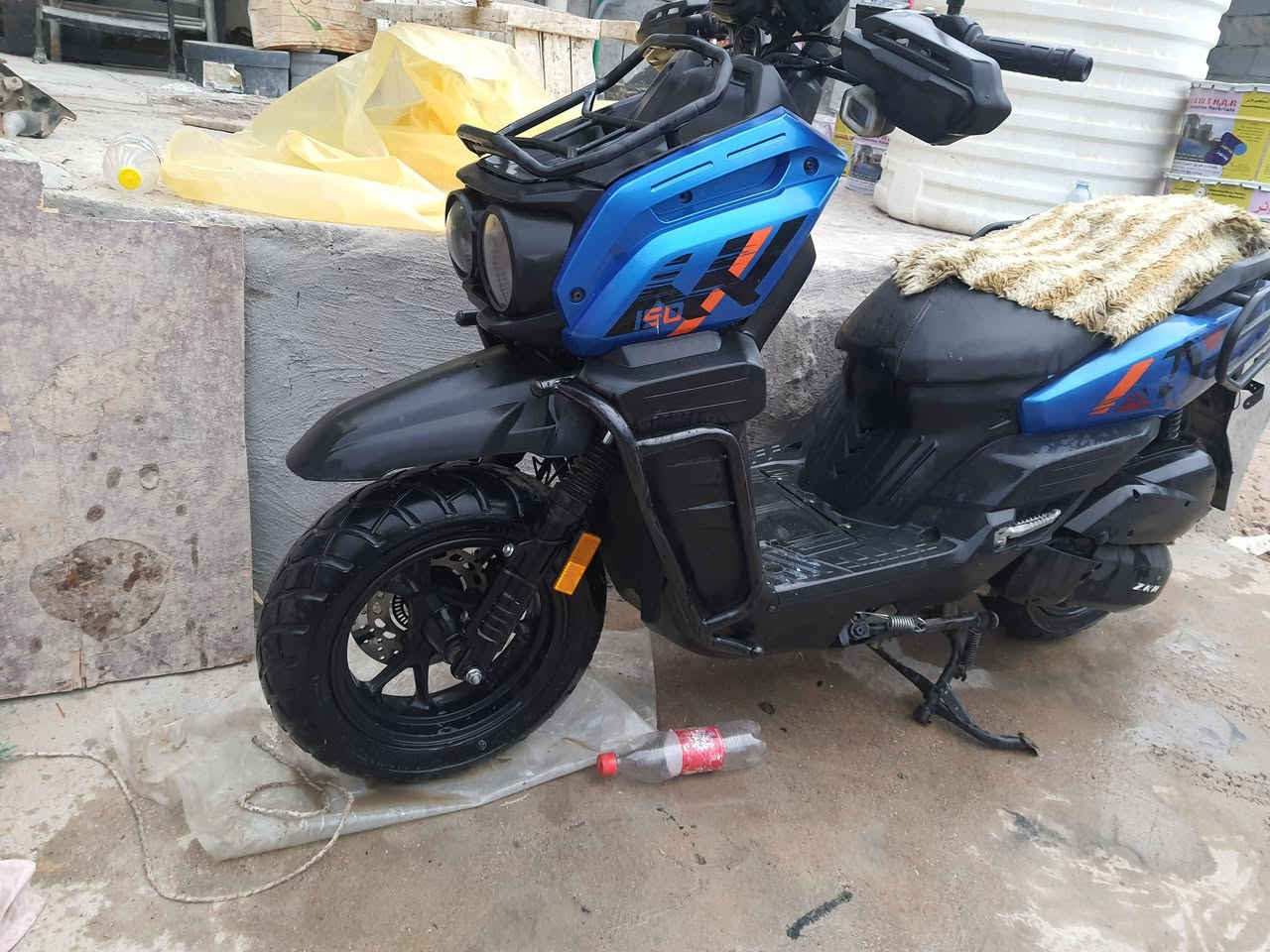 دراجه اباجي جبلي عاليه موديل 2024 نظيفه بريكات دسك نظام asd محرك 150cc مشكلتهه بيهه كسر بالمحرك يعني ماتشتغل ابيع عاطله محركهه يشبه محرك سكنس الجبلي مكاني البصرة شط العرب *********** استقبل مراسلات واتساب فقط اعتذر عن التصال ماجاوب على ارقام مجهوله
