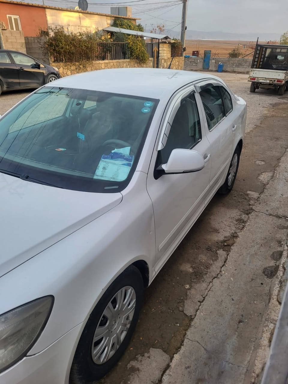 سكودا اوكتافا موديل 2013 بدون صبغ
بيها مكانين بارد  سعر 110$ومجال
تفاصيل أكثر اتصال بلرقم
*********** دهوك, العراق
