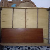 سرير • خشب صاج