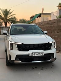سورنتو موديل 2025 مكفوله كفاله عامه السياره وراد خليجي 6 سلندر بانورام...