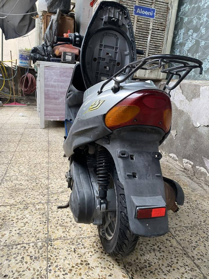 سلام عليكم
بيجي 60 رمبة بلادية
دراجة مكفولة من كشي 
رايدهة ب500 بيها مجال قليل
مكاني بغداد جميلة
رقمي ***********
