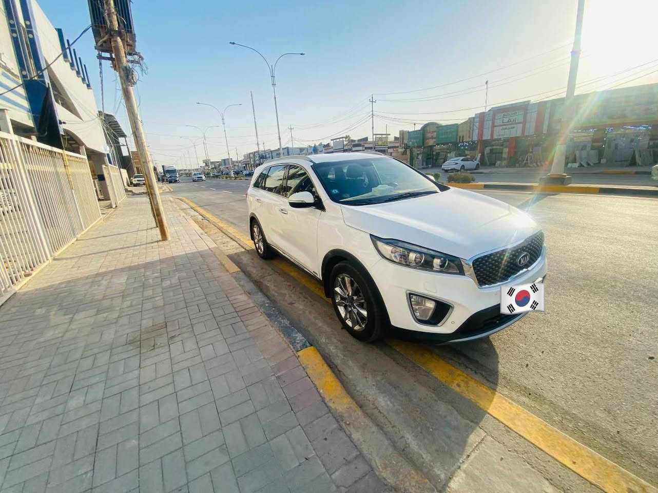 سلام عليكم للبيع
سورنتو موديل 2016
السياره فول مواصفات كويتي 
مواصفات والتفاصيل راح اذكرهن جوه 
كشنات جلد قرميدي (الامامي كهرباء )
تبريد تدفئه بالكشنات
لايتها زنون بلادي وشاد زنون للبلوجكترات
دفع رباعي 
زراكات لايت
الصندوق الخلفي كهرباء
شاشه وكاميرا بلاديه
6سلندر مامفتوح 
3قطع تبريد
السياره بيها منظومة تبريد كامله جديده
حداديه اصلي مو كوري
السياره بيها باب مبدل اصلي نفس اللون وبيها بارد كلش قليل بالباب الخلفي 
مكان السياره المثنى ورقمها مثنى 
السياره سعرها 210 وبيها مجال جداً بسيط
للتواصل ***********
