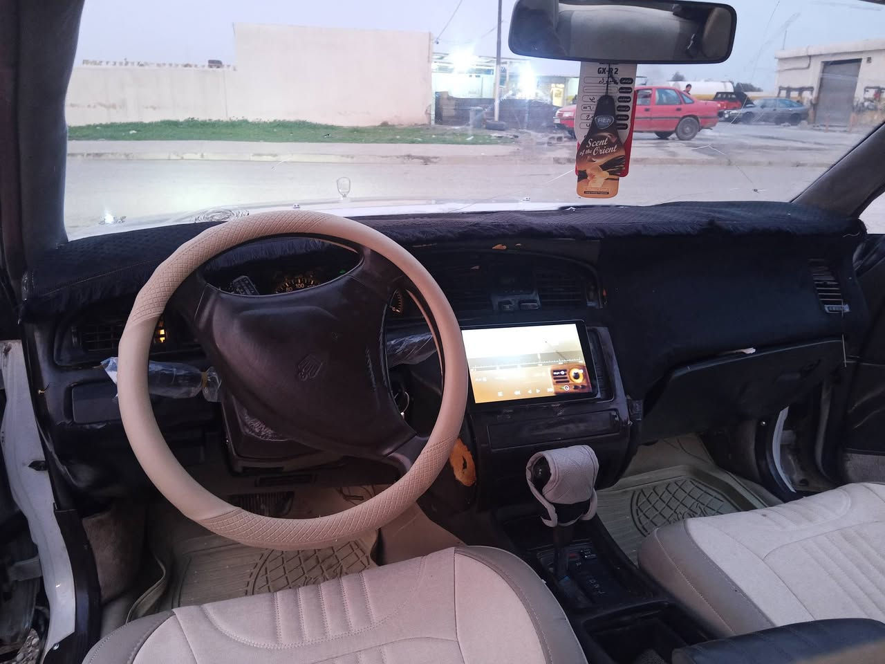 بطه موديل 91 للبيع حزام صبغ شرط لا كصه ولا مشرحه  تستلم رقم انكليزي ب اسمك تجي فقط علئ البصمه بيهه كابون بانزين السعر 52وبيها مجال للاستفسار علئ الخاص او رقم الهاتف ***********
