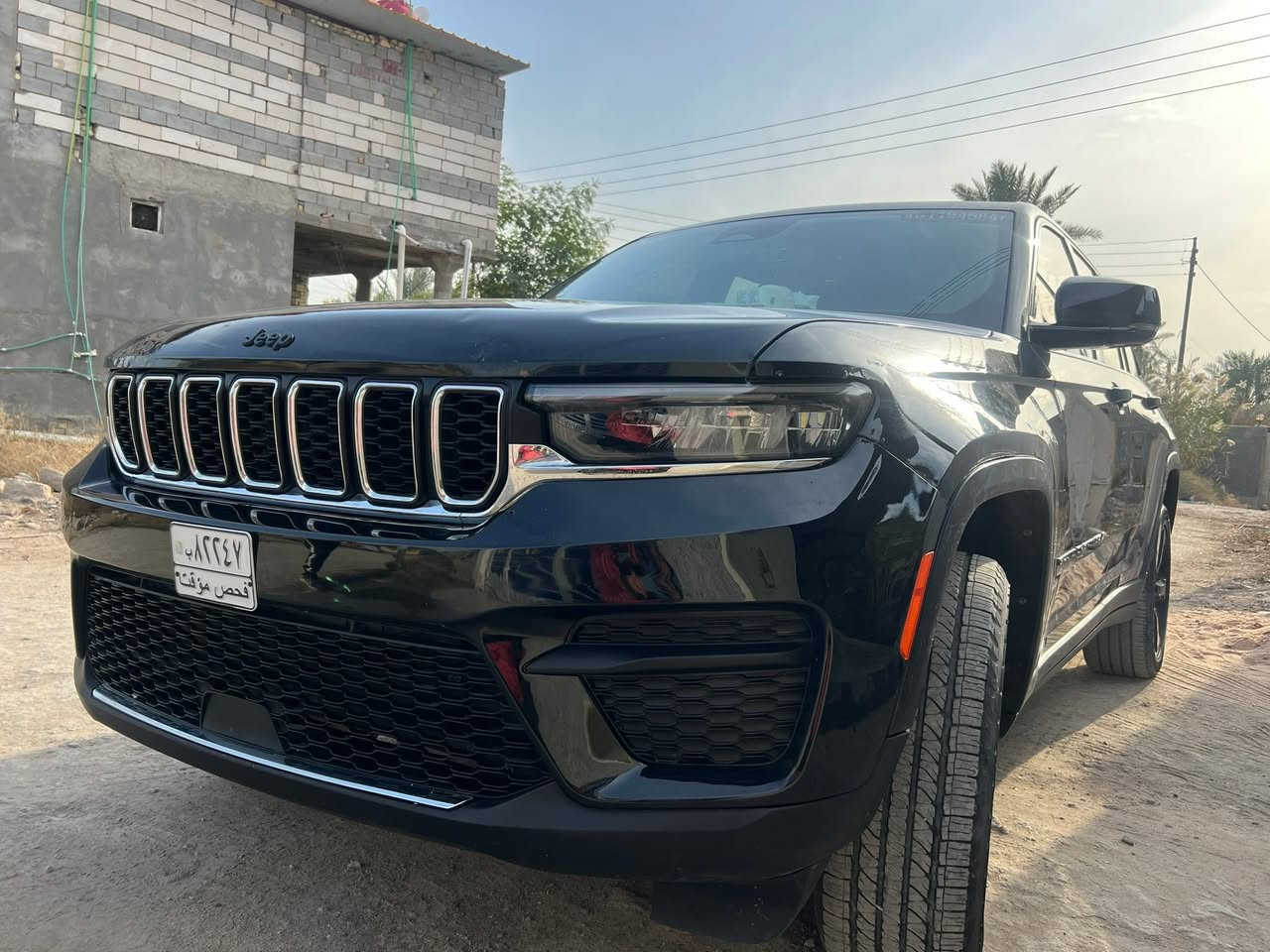 جيب كراند ٢٠٢٣ بلاك توب فول موصفات وارد امريكي
معروفة موصفاته 
صورة الحادث بالمنشور 
حادثها جاملغ وبنيد 
مصلحات درجة اولى راجعه بلاد 
السيارة كفالة كير ومحرك وتبريد 
ماشية ٤٥ ميل 
السيارة داخلة هزة وطالع الها رقم 
بصرة باقي فلوس الصك فقط عليك 
سعرها ٢٣٥ ورقة


**إذا كنت صاحب هذا الإعلان وتريد حذفه لأي سبب، رجاءا أرسل رسالة إلى الدعم الفني**