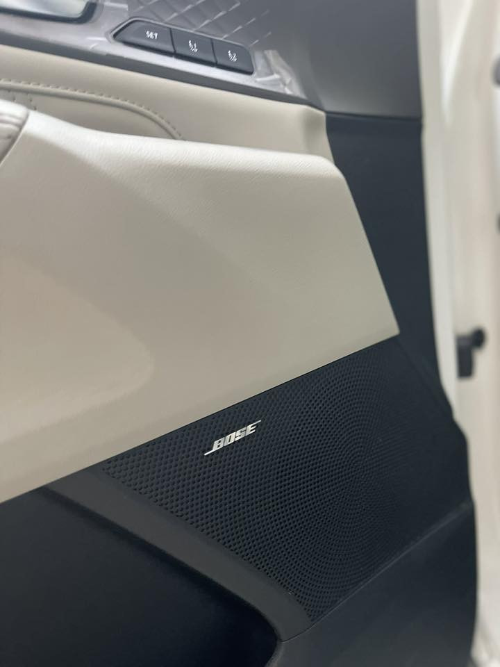 سورنتو 2025 اعلى فئه
عده البنراما   خمس 5 كامرات

كشنات جلد خزن ميمري  12 حساس 

كشنات جلد تدفى تبريد 

تحكم رموت تقديم وترجيع 

توقف ذاتياً  سستم صوت 12 سماعه

دوسات جانبيه بلاد  8 ايرباك 

داتاشو  ويل 20

6سلندر 3500 رادر إماميه وخلفي

7راكب رقم أربيل تحويل او وكاله 

ماشيه 7 الف مكفوله كفاله عامه من كلشي 

لبيع او مرواس*********** مكاني بصرة
