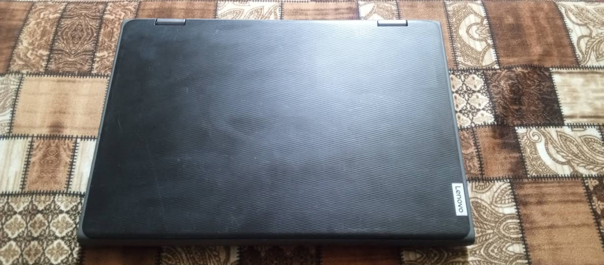 لابتوب حجم 12 انج 
لمس وقلاب 360 درجة يصير ايباد ويصير لابتوب
نظيف بدون ملحقات سعرة 60 ألف 
يشحن تايب سي
رام 4 كيكا
هارد 128 ssd 
معالج سيلرون


**إذا كنت صاحب هذا الإعلان وتريد حذفه لأي سبب، رجاءا أرسل رسالة إلى الدعم الفني**