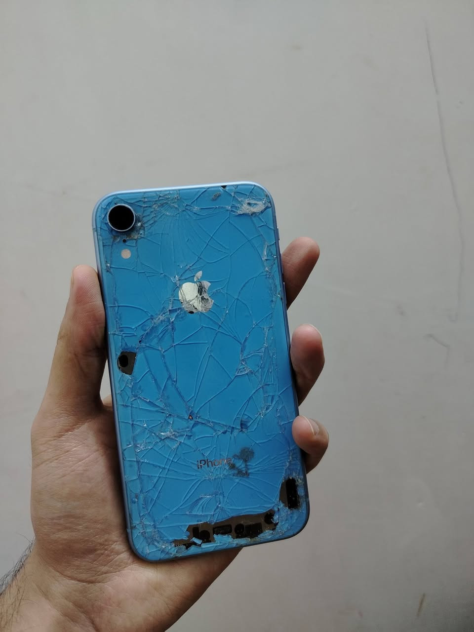 مرحبا  اكس آر تلفون ذاكرة128 الشاشة. اصلية غير مستبدلة بس الفيس ايدي يشكل ومسبتدلة بطارية هم    وضهر مفطور  وكامير السيلفي هم تشكل اثر الوكعة بعد ما فتحتة ممكن يطلع الشريط فالت   السعر 150 بي مجال تكدر تسويلة تحوير على كل الايفونات. وتكدر تبقي هيج


**إذا كنت صاحب هذا الإعلان وتريد حذفه لأي سبب، رجاءا أرسل رسالة إلى الدعم الفني**