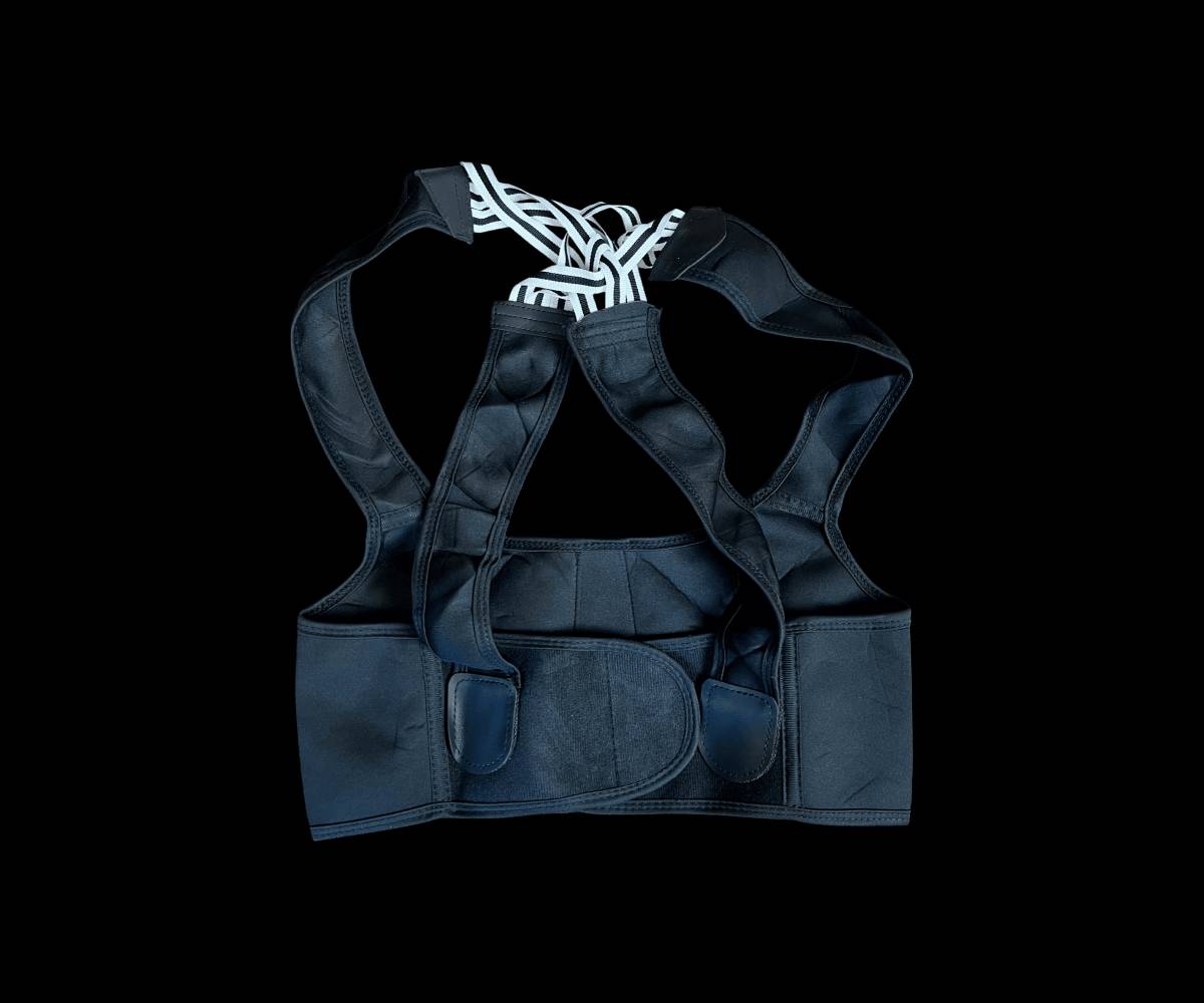 حزام دعم وتصحيح استقامة الظهر والكتفين الطبي (Molded Compression Vest YIMYZ-3003)

الاستخدامات

تصحيح انحناء الظهر والكتفين.

دعم العمود الفقري أثناء الجلوس الطويل أو العمل المكتبي.

تقليل آلام الظهر والكتفين الناتجة عن الوضعية الخاطئة.

مناسب للاستخدام اليومي في المنزل، العمل، أو أثناء التمارين الخفيفة.

يساعد على تحسين المظهر العام واستقامة الجسم.

المميزات

تصميم Molded Compression داعم للظهر والخصر.

أشرطة مطاطية متقاطعة خلفية لشد الكتفين للخلف بشكل تدريجي.

قماش مرن ومريح وقابل للتنفس.

حزام خصر مدمج لدعم إضافي لمنطقة أسفل الظهر.

إغلاق فيلكرو قابل للتعديل حسب مقاس الجسم.

يساعد على بناء "Muscle Memory" للحفاظ على الوضعية الصحيحة.

موديل المنتج: YIMYZ-3003.

بلد المنشأ: الصين.

قياس الكيس: 18 × 22 × 4 سم.

محتويات الصندوق

حزام دعم الظهر.

كيس تغليف بلاستيكي.

الملاحظات

يُفضل اختيار مقاس أكبر بدرجة من مقاس الملابس المعتاد.

يُستخدم تدريجياً (1-7 أيام تأقلم، ثم زيادة الشد تدريجياً).

يُغسل يدوياً بماء فاتر.

لا يُستخدم داخل الغسالة أو المجفف.

يُجفف في الظل.