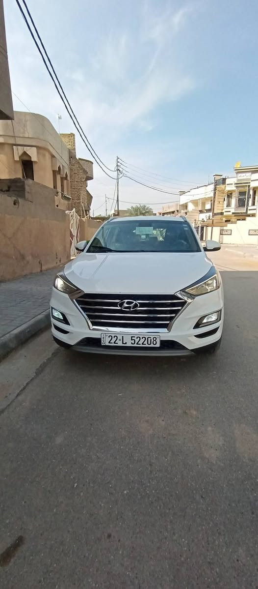 السلام عليكم توسان خليجي 2020رقم  شمالي الجديد مكينه 2000دوش فول مواصفات عده الفتحه شاشه بصمه كشن كهربائي تحكم استيرن وبعد بيه مواصفات سياره جديده السونار مرفق ويه الصور مكاني واسط عزيزيه السعر 159وبيه حق الجيه ***********
