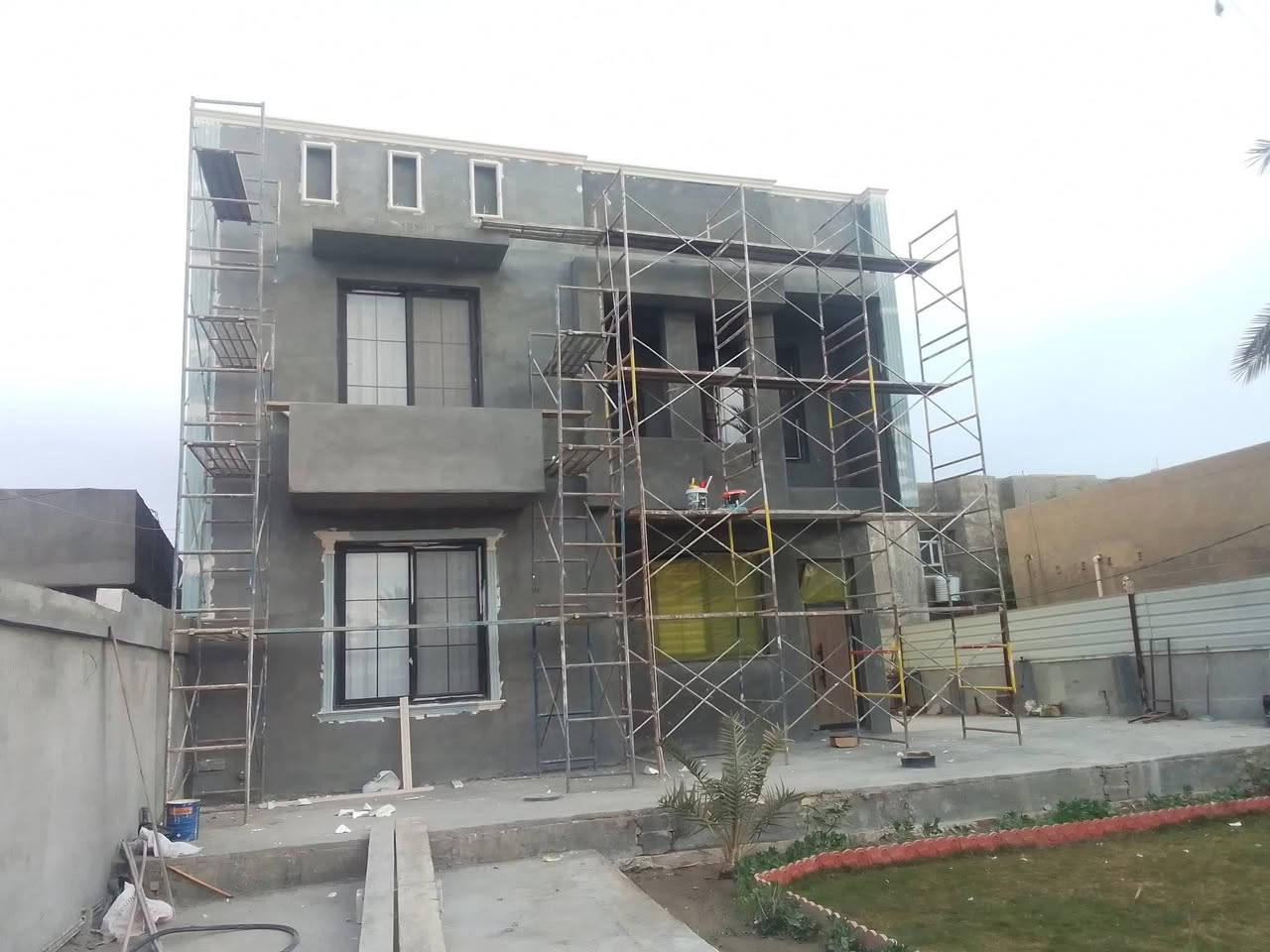 صباغ وأبو ديكور مصري
محترف بجميع اعمال الصبغ والطلس والديكور الداخلي والخارجي 
جبسوم بورد سقوف ثانويه 
 بديل الخشب
بديل الرخام 
صبغ واجهات
تصليح ومعالجه الرطوبه 
تركيب فوم وسحبات داخلي وخارجي 
 لزق ورق جدران 
صبغ البوب والشباك 
شغل مرتب درجه اولى 
للتواصل ***********
*********** واتس
