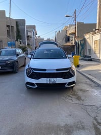 سبورتج ٢٠٢٥ • فور ويل • فتحة سقف