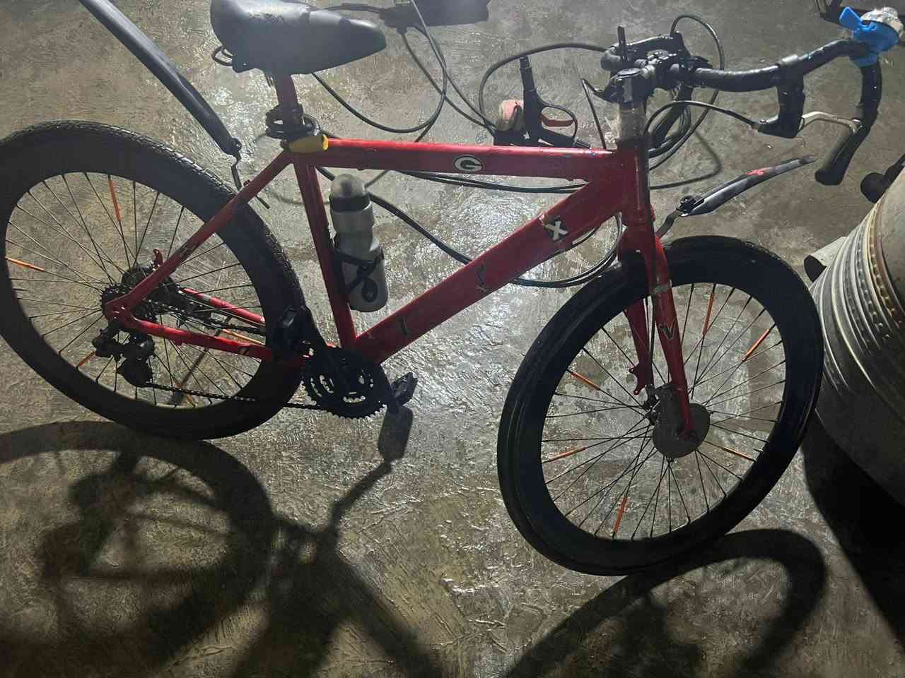 بيسكل ياباني نضيف مابي اي نقص كامل سعر 75 وبي مجال للشراي الخاص مفتوح


**إذا كنت صاحب هذا الإعلان وتريد حذفه لأي سبب، رجاءا أرسل رسالة إلى الدعم الفني**