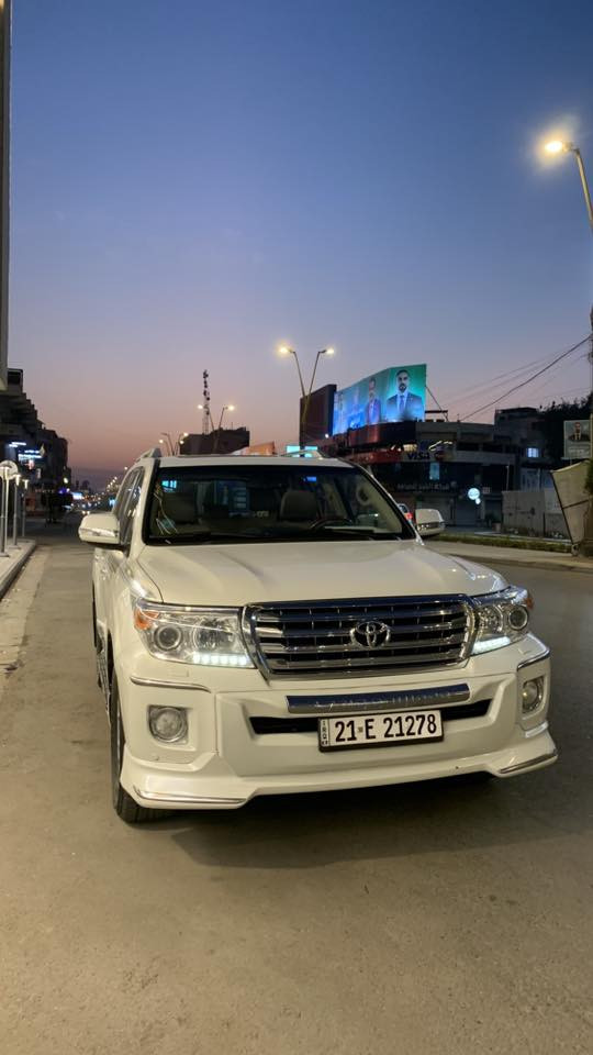 السلام عليكم ورحمه الله
لاندكروز ٢٠١٤ بريمي اصل ماشيه ١٨٥ الف سياره كلش جديده وكل ادامتها بالشركه ودهن كله تيوتا اصلي بيها مكانين بارد صغار والباقي كله مكفول السياره كلش ناصبه مو من ذني التعبانات بالشارع على ايدي متطلع 

مواصفات:
فول مواصفات 1/1
حساس أمامي
حساس خلفي
بصمة تشغيل
بصمة أبواب
فتحة سقف
كشنات جلد أصلي
كشن كهرباء ثلاث حركات
محرك 6 سلندر
تشغيل عن بُعد
8 إيرباغ
زراكات لايت
مرايا شفط وقالب
مثبت سرعة
سبعة راكب
ثلاث قطع تبريد
تحكمات ستيرن كاملة
مطفاية حريق
وباقي المواصفات معروفة
سعر السيارة 400 ورقة.
بيها مجال مكاني بسيط.مكاني بغداد حي الجهاد 
***********
