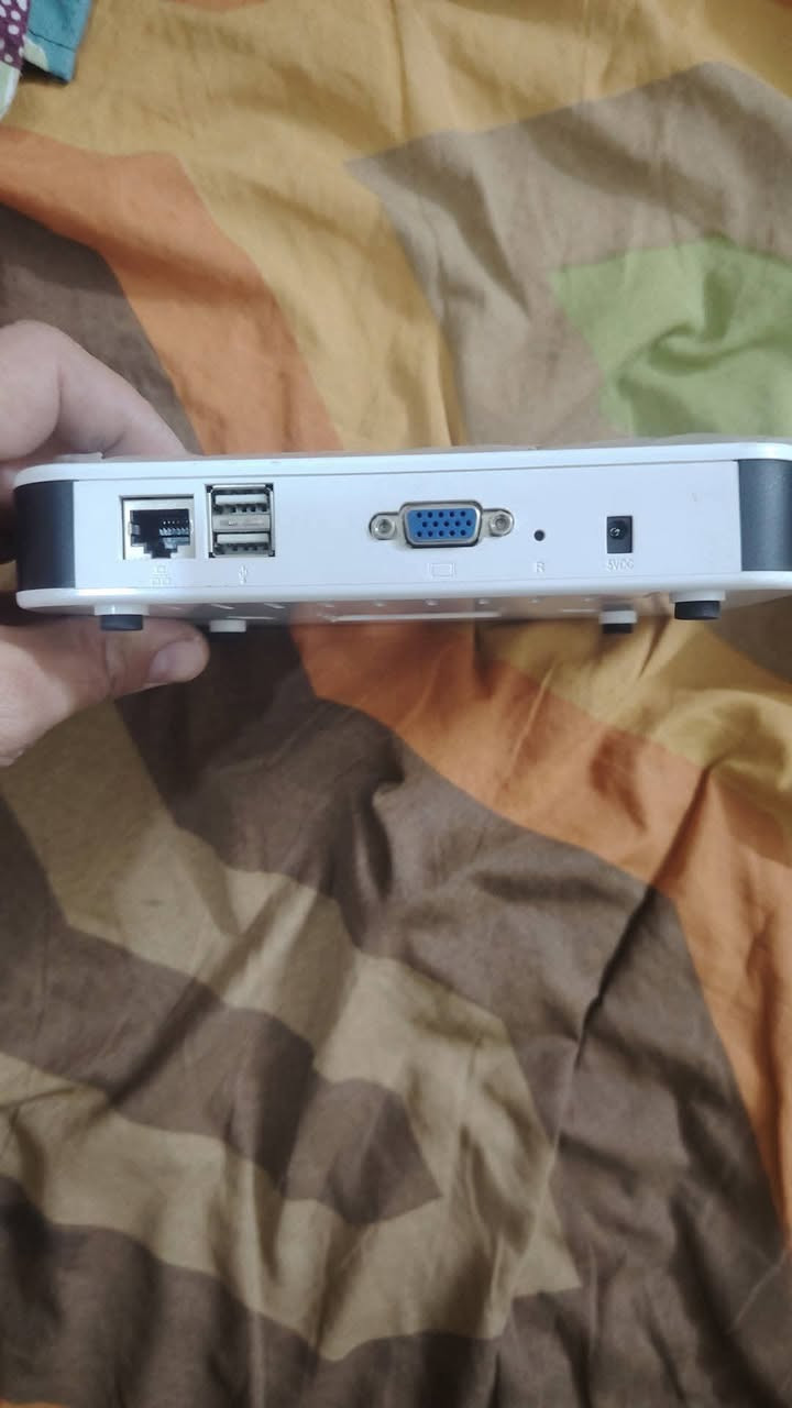 جهاز بهذا الشكل الجديد ويا شاحنة ٥ فولت فقط شنو منو ما اعرف قيم واخذ أعلى سعر ابيع


**إذا كنت صاحب هذا الإعلان وتريد حذفه لأي سبب، رجاءا أرسل رسالة إلى الدعم الفني**