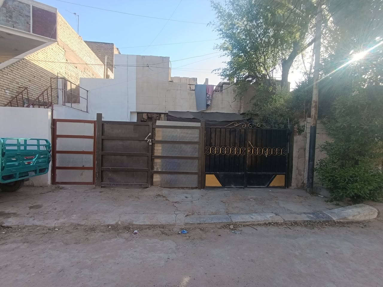 مشتمل 120متر للبيع طابقين ماجر فوك وجوه 600الف بالمعالف قرب جامع البستاني الاتصال على الرقم ***********بي واتساب وماسنجر
