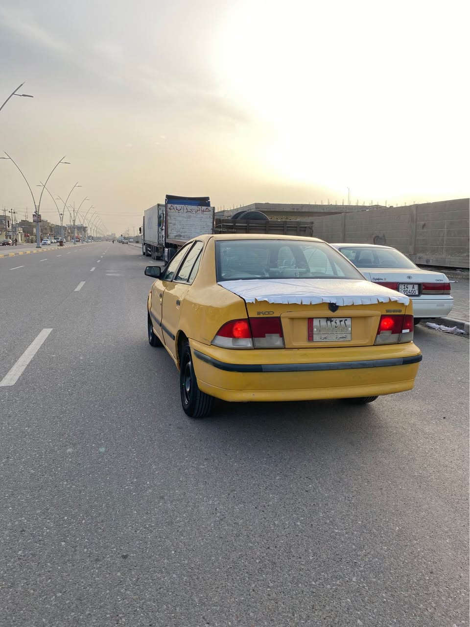 السلام عليكم سمند موديل 11سيارة جديد لا صبغ ولا تبديل بس القماره مصبوغه والباقي كفاله كير محرك كفاله تبريد شغال دوشمه جديده تخم تاير جديد حديد جديد سياره ما ناقصها شي كلشي شغال بيه  شي مكاني البصره السعر 32 وبيه مجال *********** البصرة, العراق
