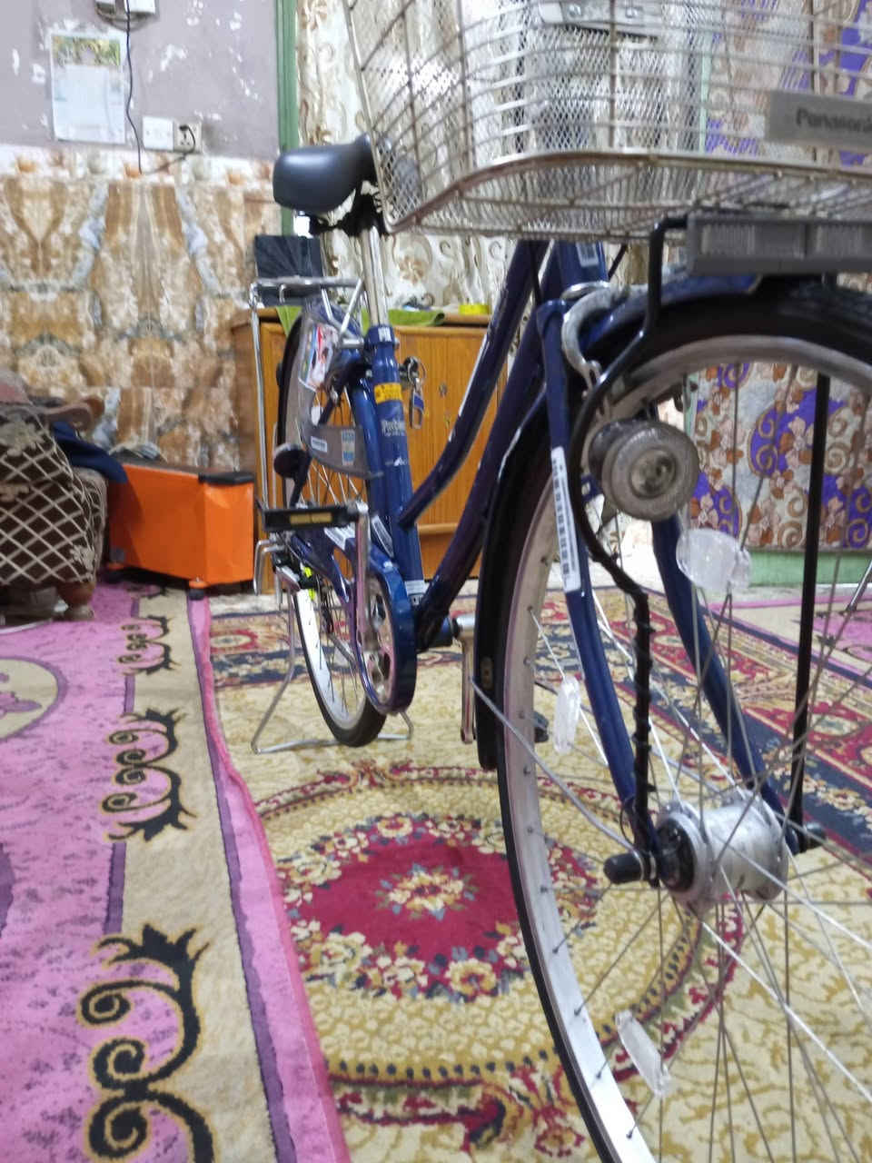 شبايسكل كير حساس حجم 27 اللون جوزيف السعر قفل 150لان ماخذه غالي
***********
