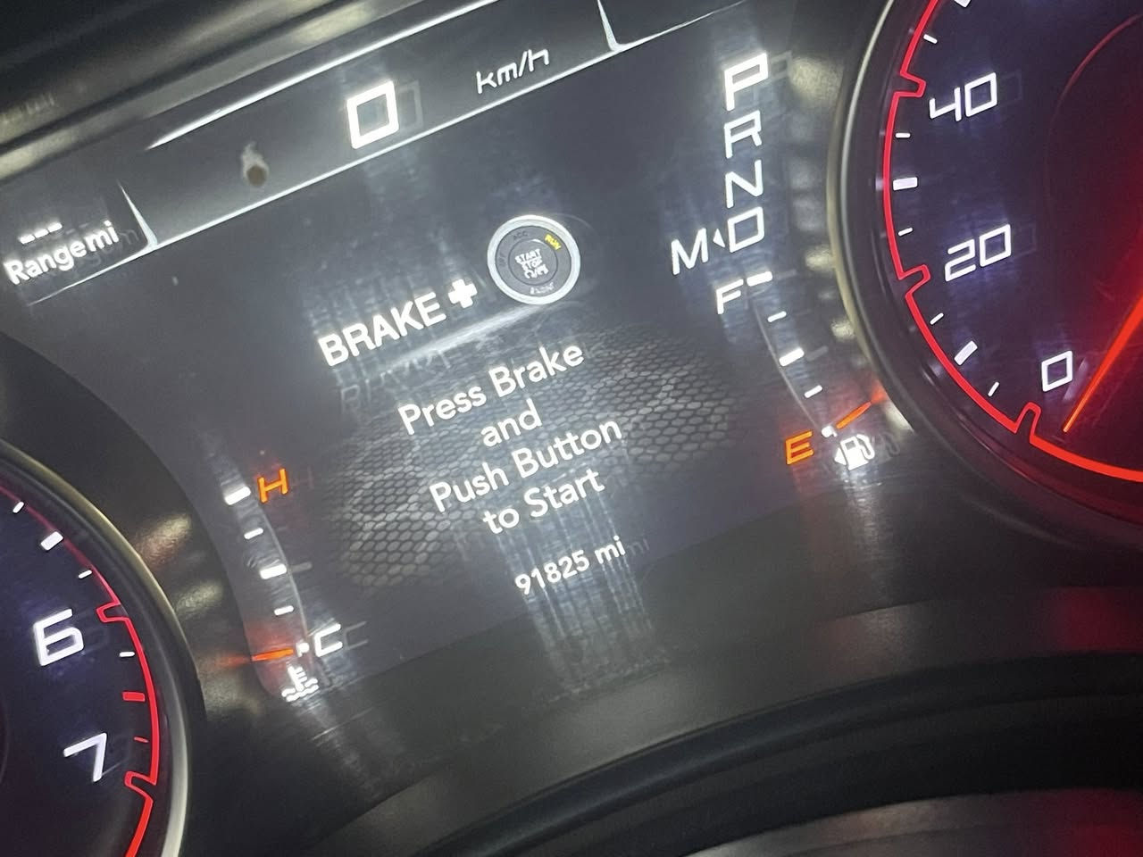 السلام عليكم جارجر لبيع موديل 219السياره امريكي بدون حادث لون برتقالي المكان السياره بغداد ***********
