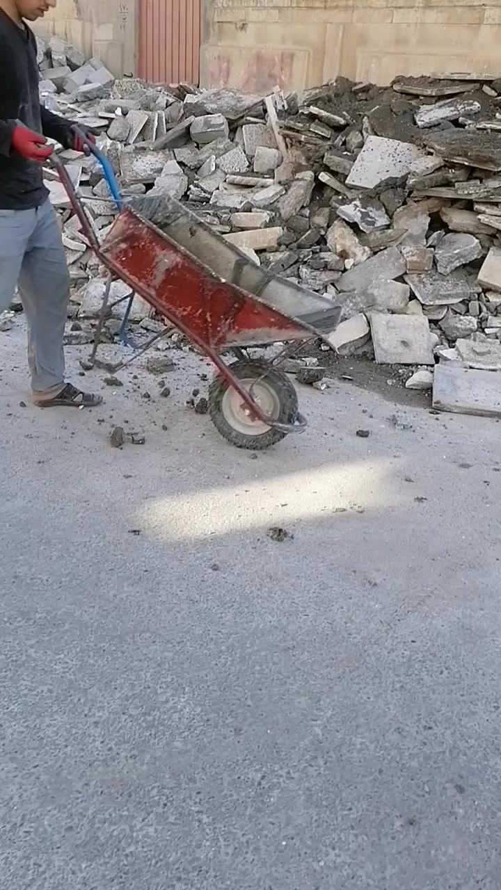 أبو أحمد الهداد – الكادر شغال عل مدار 24 ساعة 💪🕒
🔧 كل أعمال البناء بأسعار مناسبة وبكفاءة عالية!

نقدم لك خدماتنا المميزة في:
🏗️ هداد – تفليش – ترميم – تصعيد مواد البناء
🪨 رمل – سمنت – أبلوك
🧱 قشط جدران – رفع إنفاذ – قلع أرضيات
🏡 تنظيف بيوت – تنظيف حدائق – تصفيط أساس – صب أرضيات
🚧 أي شغل نشتغله 🔥

✅ كادر كامل جاهز
✅ أسعار مناسبة
✅ التزام ودقة
✅ متوفرين 24 ساعة

📞 للتواصل:
📱 ***********  📱 ***********
📲 تواصل واتساب متوفر 💬

والرزق على الله 🙏
