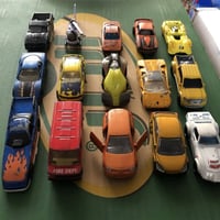 ١٢٠ سيارة • كارتونة بيض • العاب أطفال