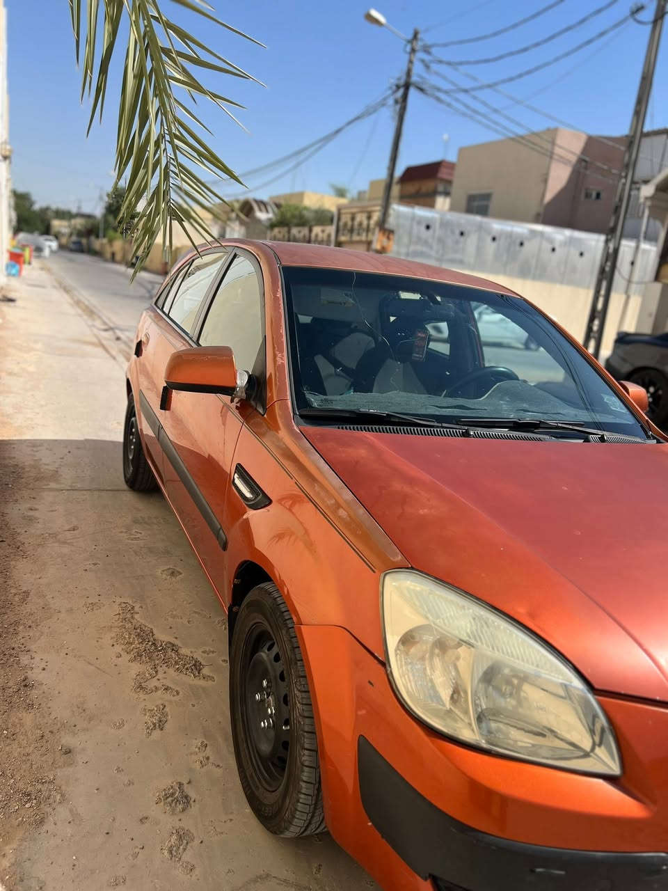 السلام عليكم
كيا ريو هاتشباك  LX 2008 للبيع 

وارد امريكي محرك 1600
حدادية جديدة
تخم تاير جديد
ادامة لمنظومة الاحتراق بالكامل 
نوافذ كهربائي
التبريد جيد 
رقم نجف الماني مميز بأسمي 

السعر 60


**إذا كنت صاحب هذا الإعلان وتريد حذفه لأي سبب، رجاءا أرسل رسالة إلى الدعم الفني**