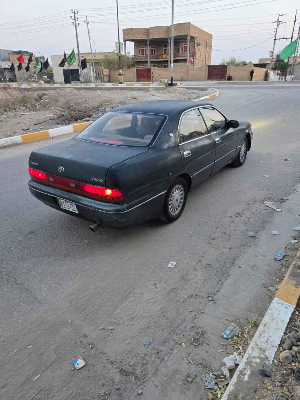 سلام عليكم بطه مديل 93 سياره جديده سياره مكفوله من لضربه ول صبغ ول تبديل ونقل جثه تحويل سياره جاهزه مكينه وكير جدد توهن مشدودات تخم تاير جديد حداديه با تري جديد كهربايات كلهه شغاله كشن كهرباي ستيرن كهرباي  رقم *********** السعر 34 ورقه  مكان نا صريه سوق الشيوخ
