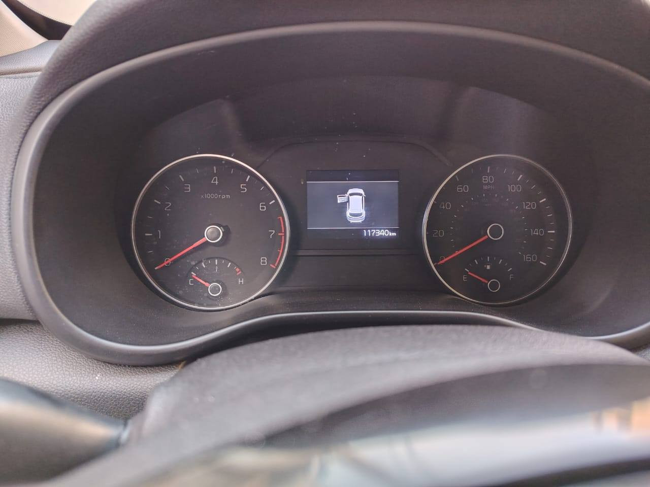 السلام عليكم من رخصت الدمن
اسبورتج موديل 2021
ماشيه 75000 ميل 
وارد امريكي رقم اربيل 
ضرر السياره بس الدعاميه الماميه بدون شواصي و الغود السياره كفاله عامه 
مواصفات السياره
 شاشه جبيره 
سياقه ذاتيه 
و باقي المواصفات معروفه 
سعر السياره ١٨٥ و بيه مجال 
التواصل واتساب او على الرقم 
***********
