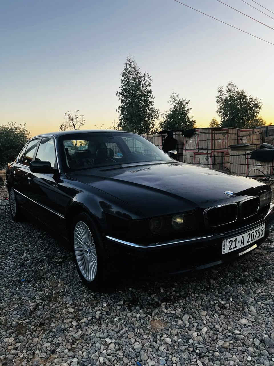 -كاسحهBM
-موديل 1995
-رقم سليمانيه الجديد -سنويه لل2030
-مصبوغه جماليه بدون ضرر 
-محرك كير جديد خير من الله 
-محرك 8سلندر
-تبريد تدفئه شغال
-صدر 90%
-السعر خاص
رقم الهاتف:***********
