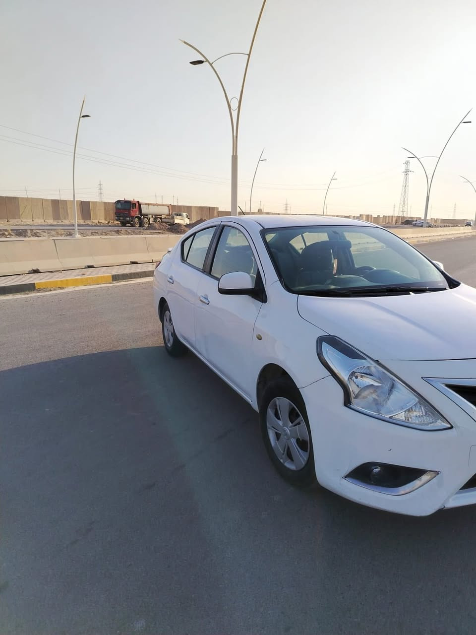 ‏سلام عليكم نيسان سني ￼ هندي 2016 تبريد ثلج بها ضربة بالصندوق وجملغ بي مكنات السعر٧٥ وبيها مجال العنوان سامراء خط السريع محرك قير مضبوط السيارة مال بيت شرطة تحويل صدر حدادي مضبوط***********
