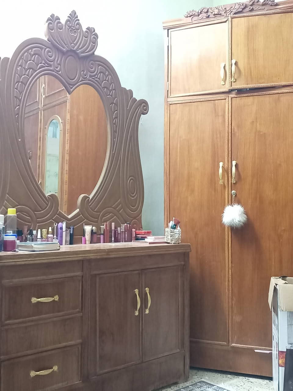 السلام عليكم يوجد غرفه اخشاب صاج مامستعمله هوايه سعر ٣٠٠ الف


**إذا كنت صاحب هذا الإعلان وتريد حذفه لأي سبب، رجاءا أرسل رسالة إلى الدعم الفني**