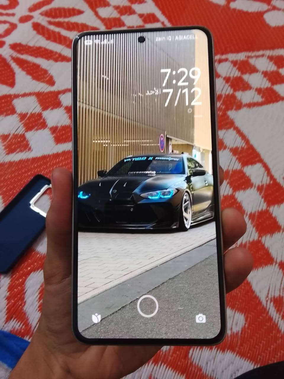 سلام عليكم شاومي 14t ذاكره 528 كامل ملحقات للبيع ومراوس مع فرق مكان كربلاء ***********
